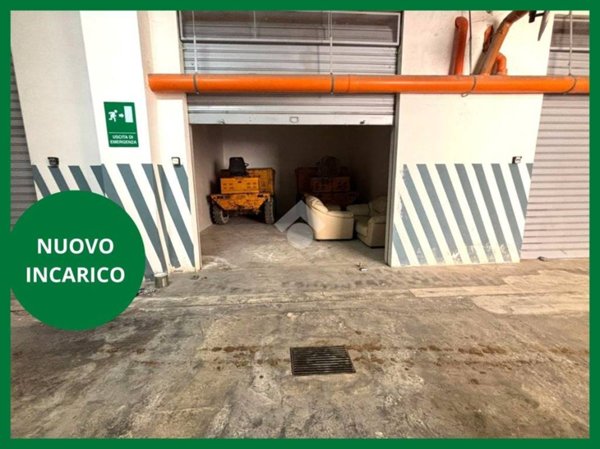 locale di sgombero in vendita a Bagheria in zona Aspra