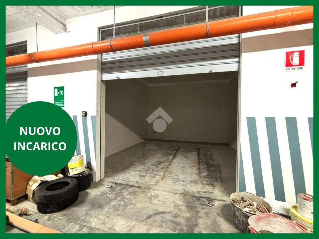 locale di sgombero in vendita a Bagheria in zona Aspra