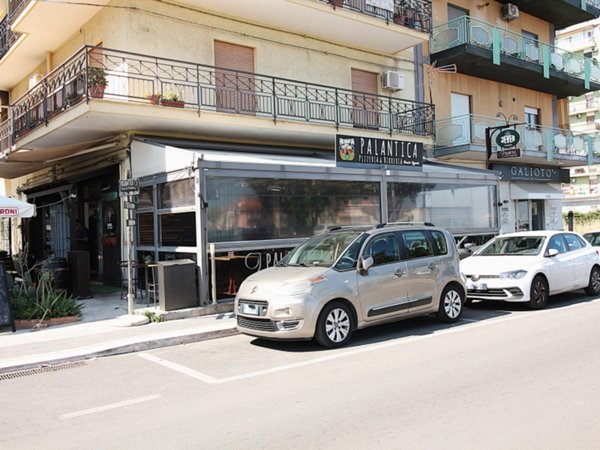 negozio in vendita a Bagheria in zona Centro Città