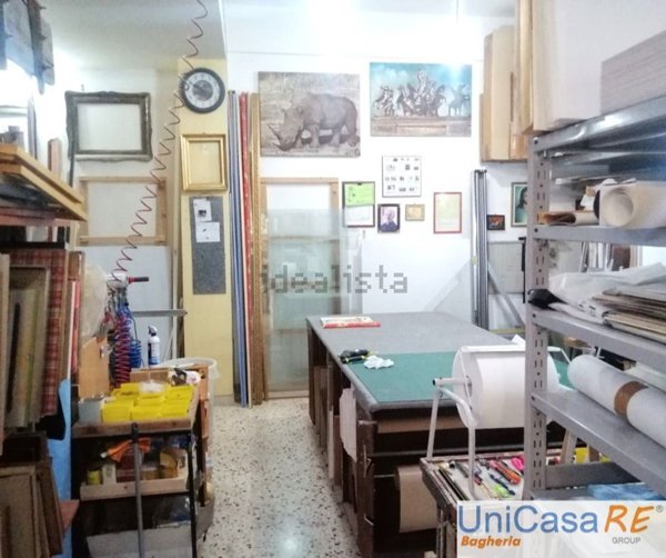 locale commerciale in vendita a Bagheria