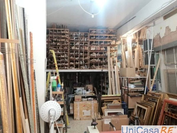 locale commerciale in vendita a Bagheria