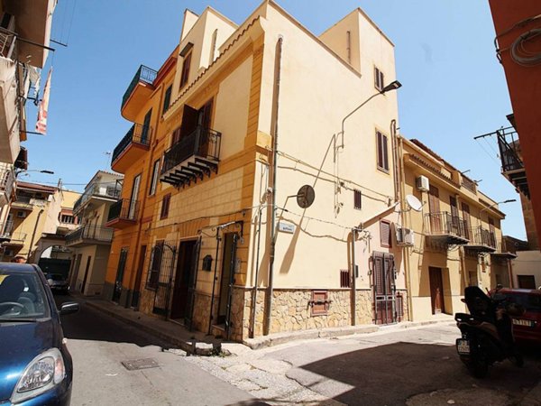 casa indipendente in vendita a Bagheria
