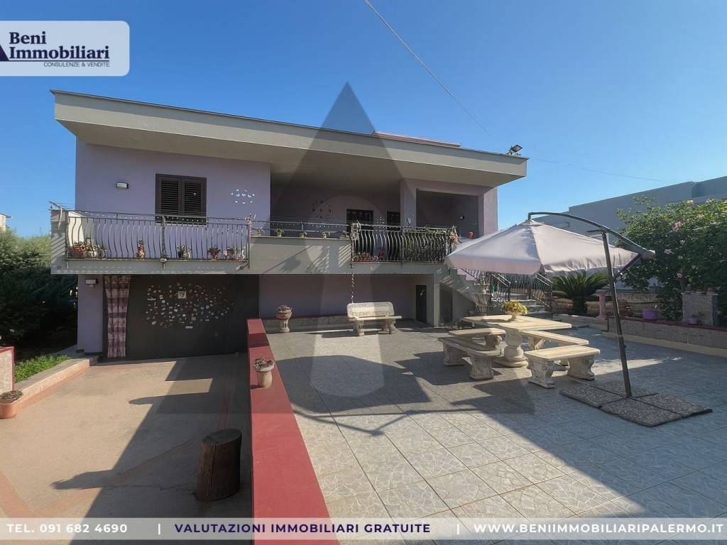 casa indipendente in vendita a Bagheria