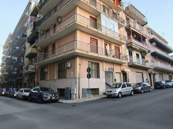 negozio in vendita a Bagheria