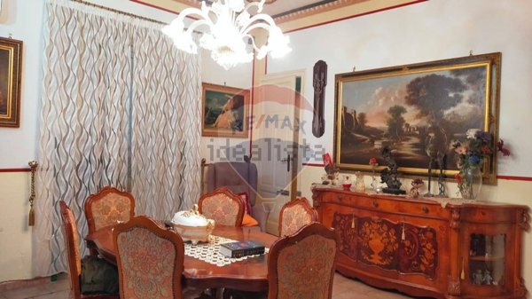 casa indipendente in vendita a Bagheria in zona Centro Città