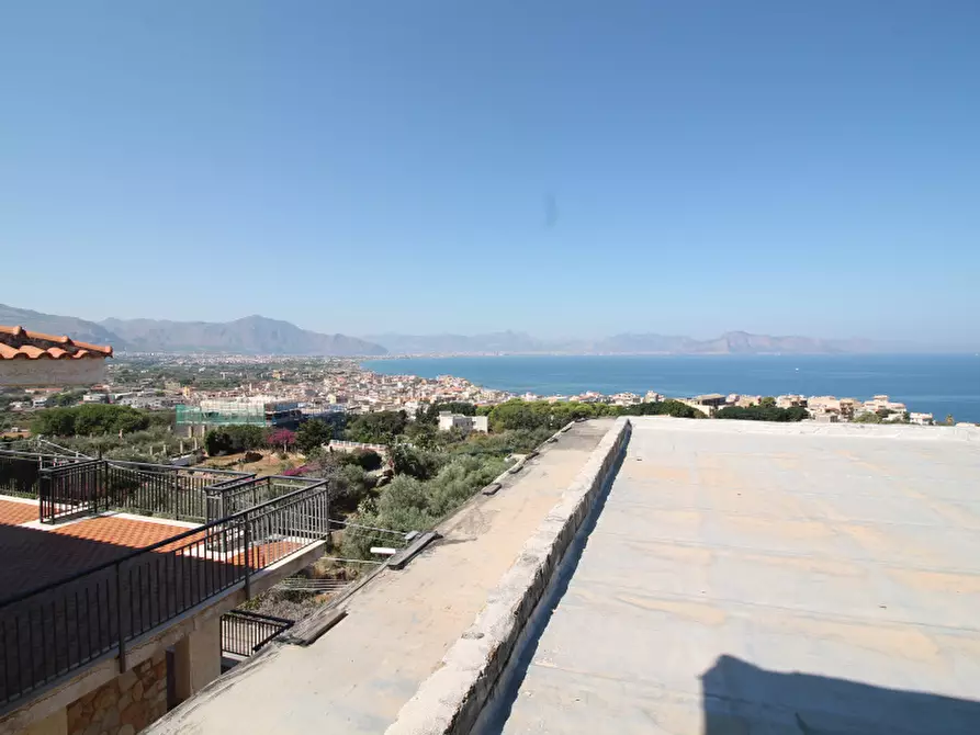 appartamento in vendita a Bagheria in zona Mongerbino