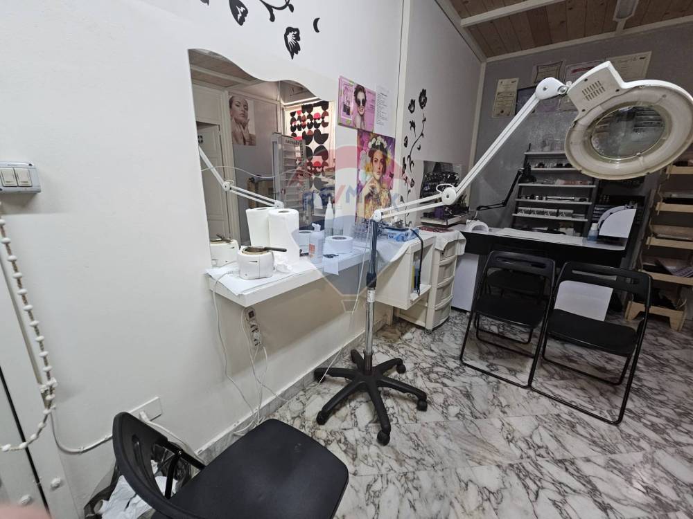 negozio in vendita a Bagheria