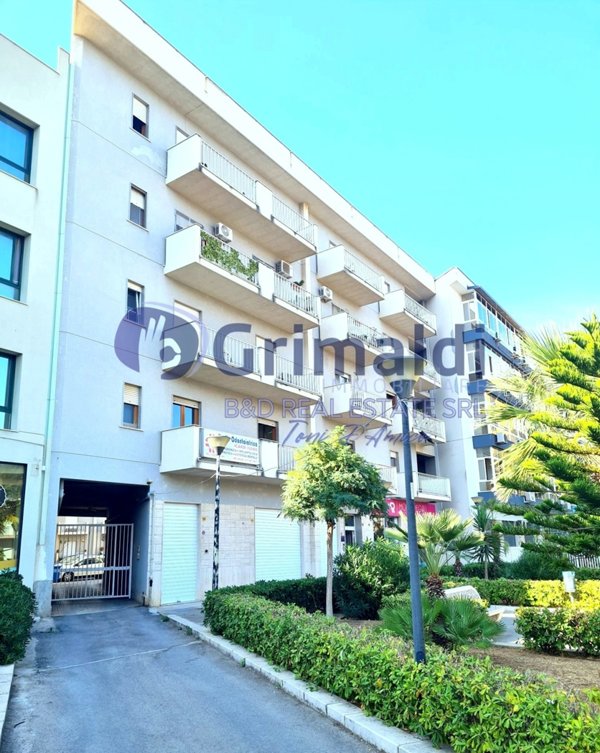 appartamento in vendita a Bagheria in zona Centro Città