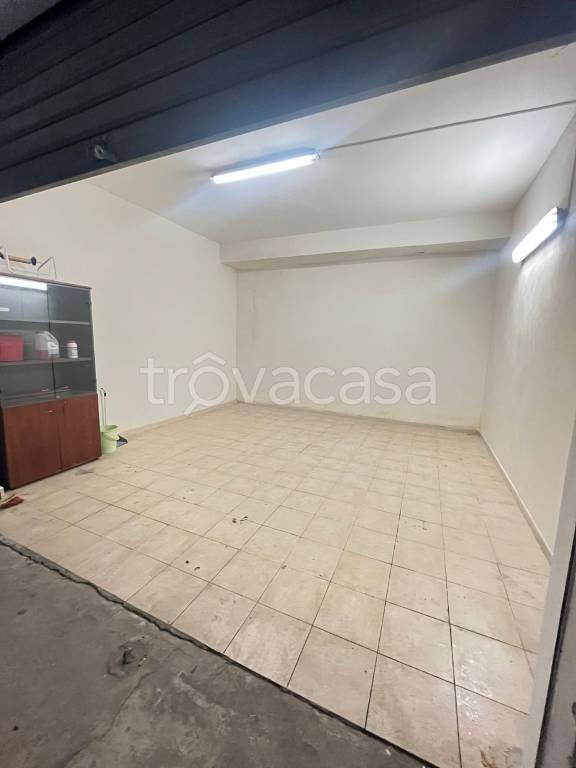 locale di sgombero in vendita a Bagheria