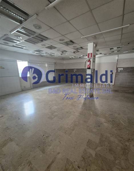 negozio in vendita a Bagheria