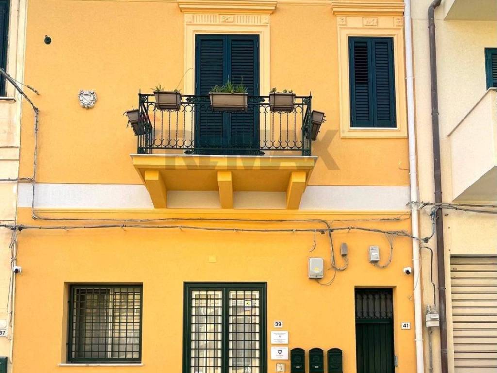 casa indipendente in vendita a Bagheria in zona Centro Città