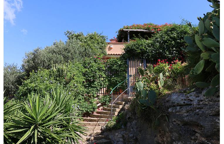 casa indipendente in vendita a Bagheria