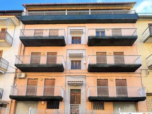 intera palazzina in vendita a Bagheria
