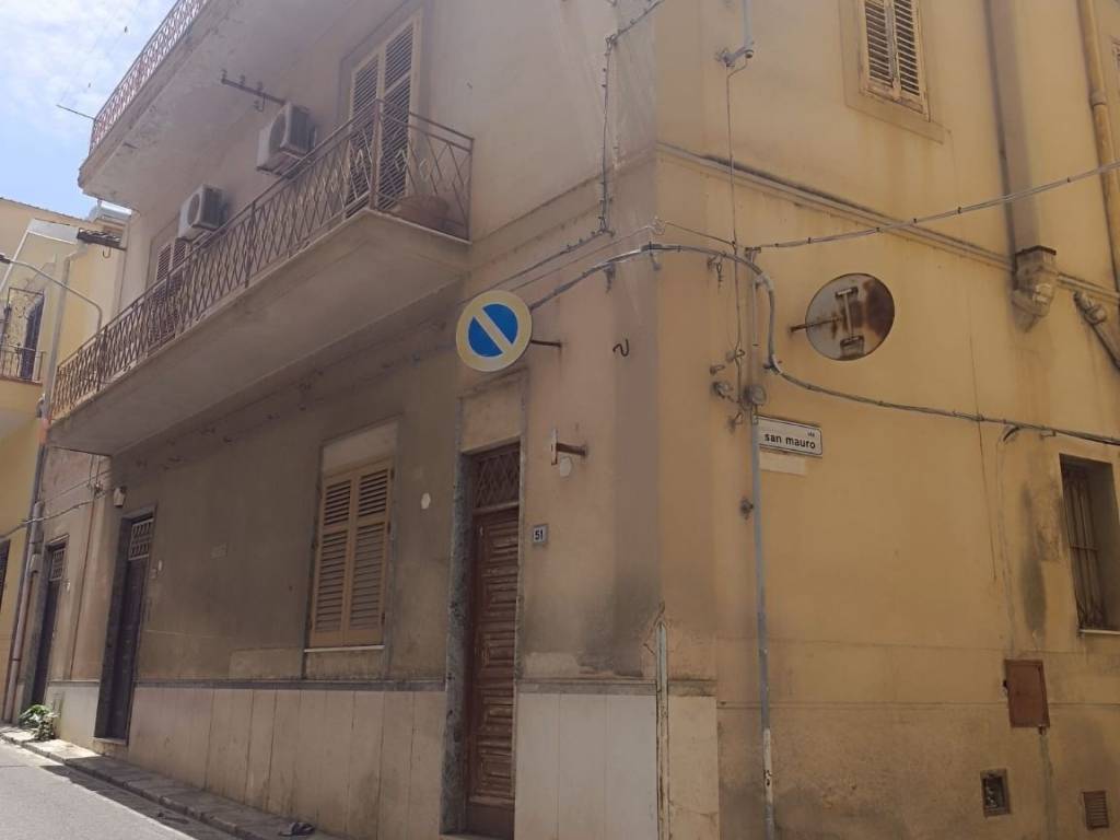 casa indipendente in vendita a Bagheria in zona Centro Città
