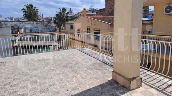 casa indipendente in vendita a Bagheria in zona Centro Città