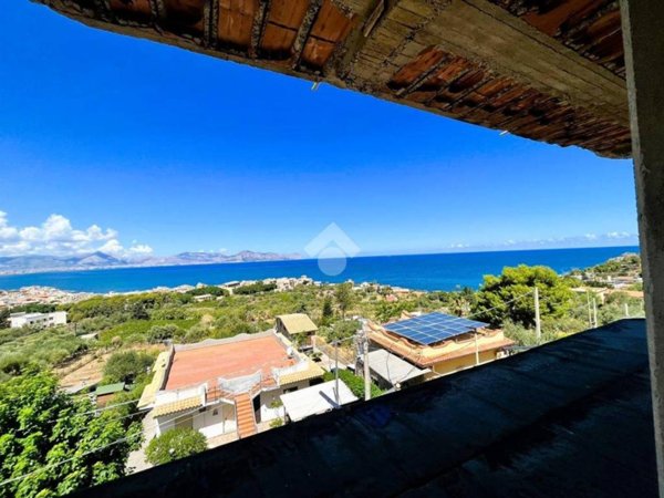 appartamento in vendita a Bagheria in zona Aspra