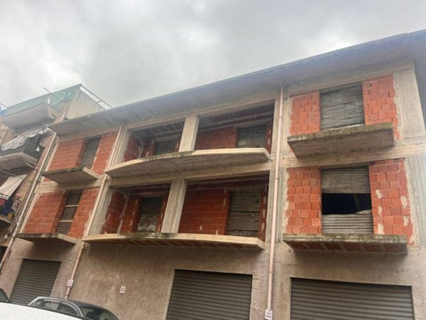 intera palazzina in vendita a Bagheria