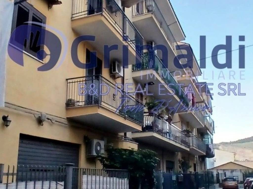 appartamento in vendita a Bagheria in zona Centro Città