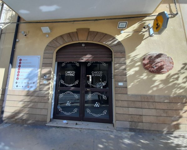 locale di sgombero in vendita a Bagheria