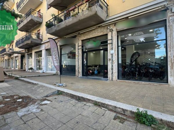 negozio in vendita a Bagheria