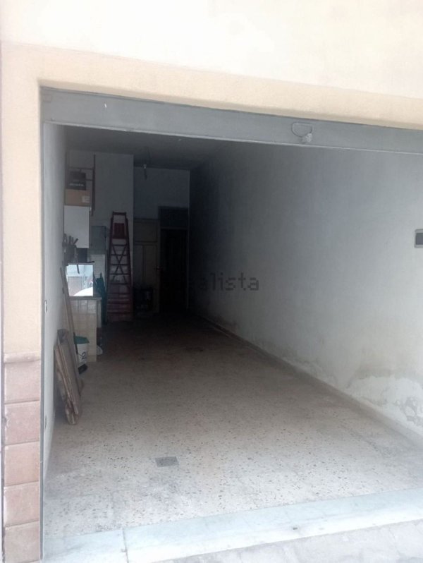 locale di sgombero in vendita a Bagheria