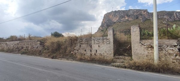casa indipendente in vendita a Bagheria