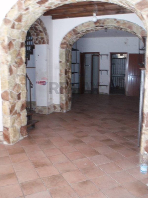 negozio in vendita a Bagheria