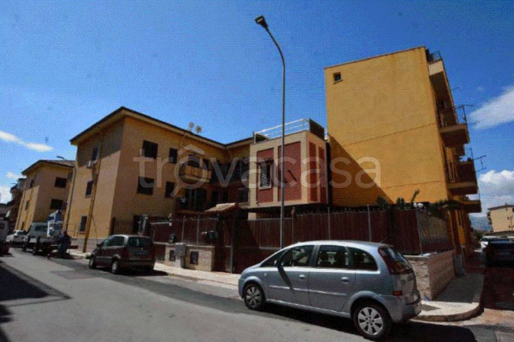 negozio in vendita a Bagheria