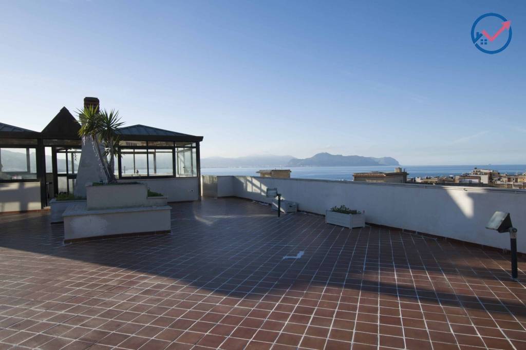 appartamento in vendita a Bagheria in zona Aspra