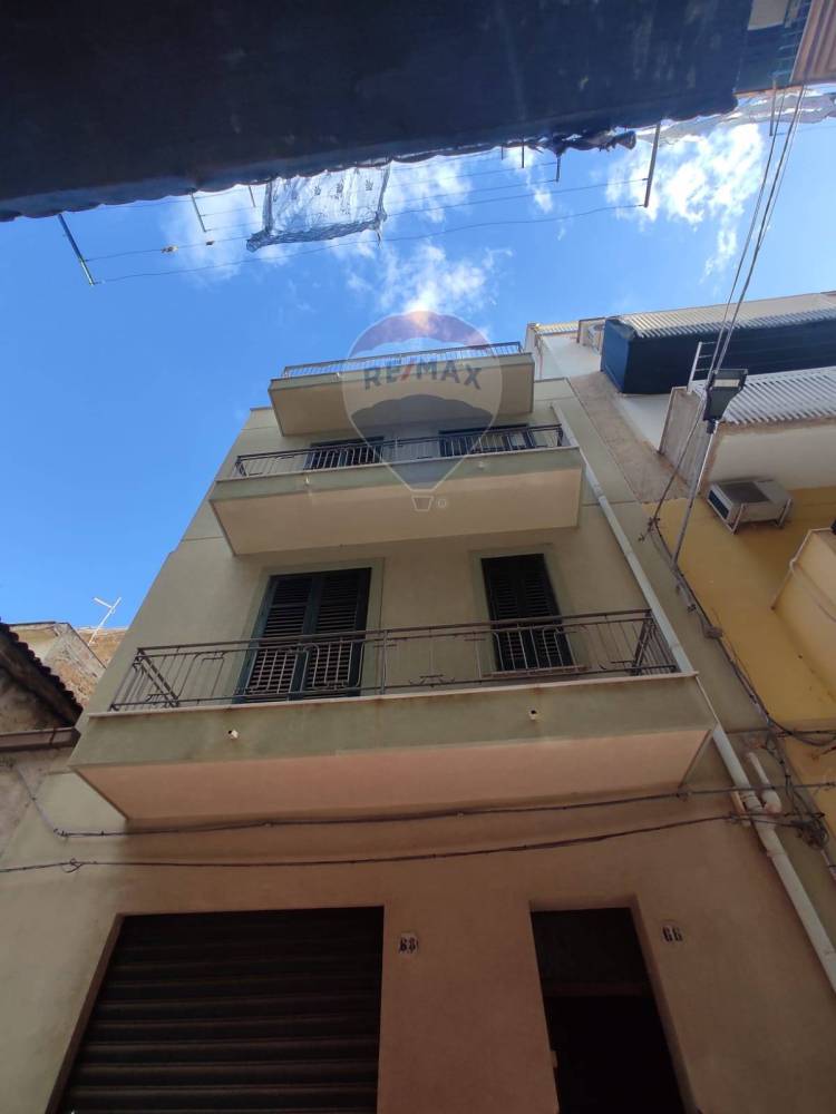 casa indipendente in vendita a Bagheria in zona Centro Città