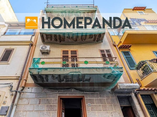 casa indipendente in vendita a Bagheria in zona Centro Città