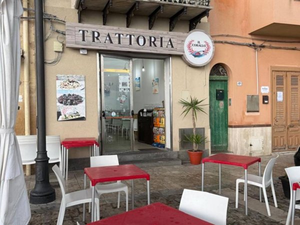 negozio in vendita a Bagheria in zona Aspra