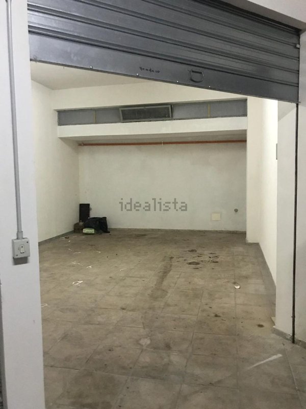 locale di sgombero in vendita a Bagheria