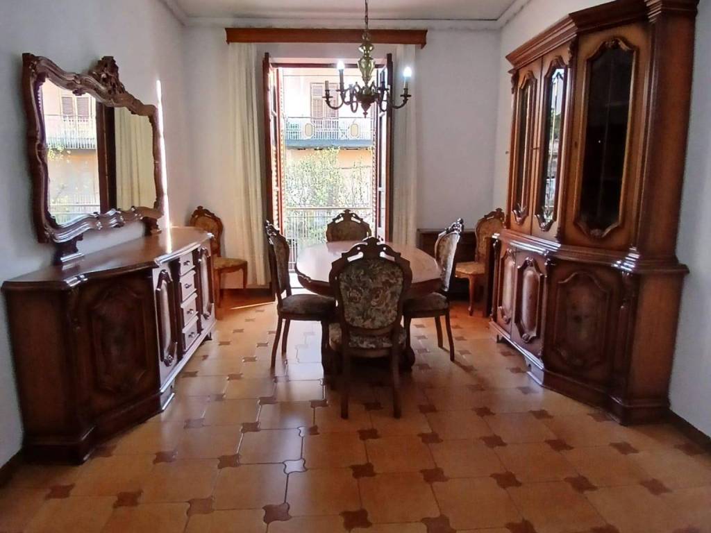 intera palazzina in vendita a Bagheria