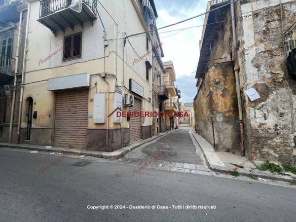 casa indipendente in vendita a Bagheria in zona Centro Città