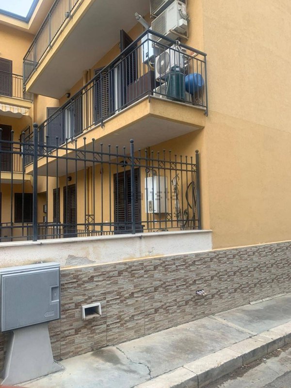 appartamento in vendita a Bagheria in zona Aspra