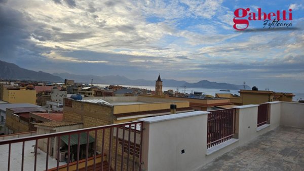appartamento in vendita a Bagheria in zona Aspra
