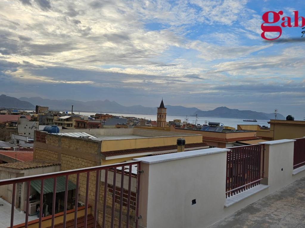 appartamento in vendita a Bagheria in zona Aspra