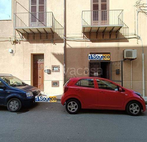negozio in vendita a Bagheria in zona Aspra