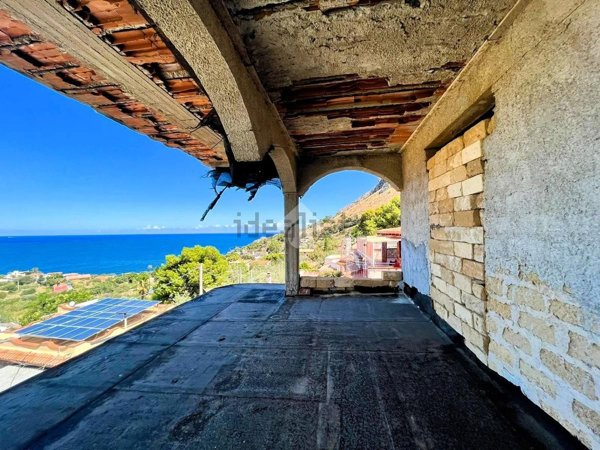 appartamento in vendita a Bagheria in zona Aspra