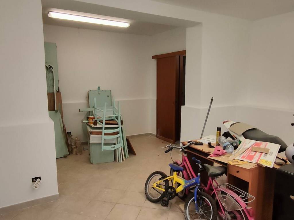 intera palazzina in vendita a Bagheria