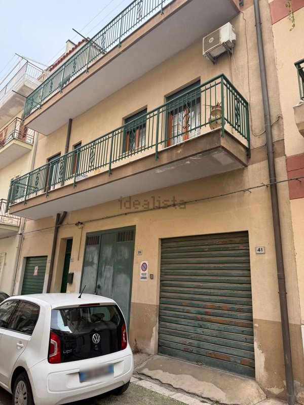 casa indipendente in vendita a Bagheria