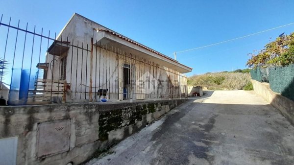 casa indipendente in vendita a Bagheria