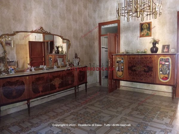 casa indipendente in vendita a Bagheria in zona Centro Città