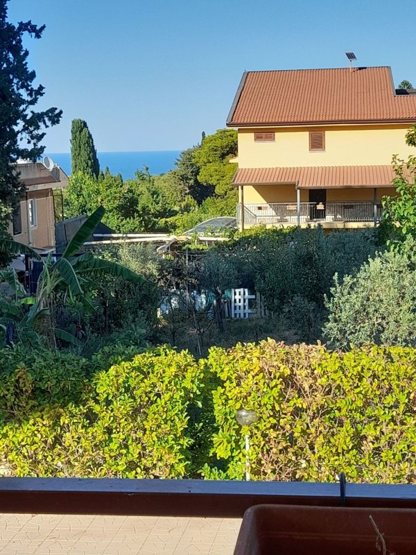 casa indipendente in vendita a Bagheria