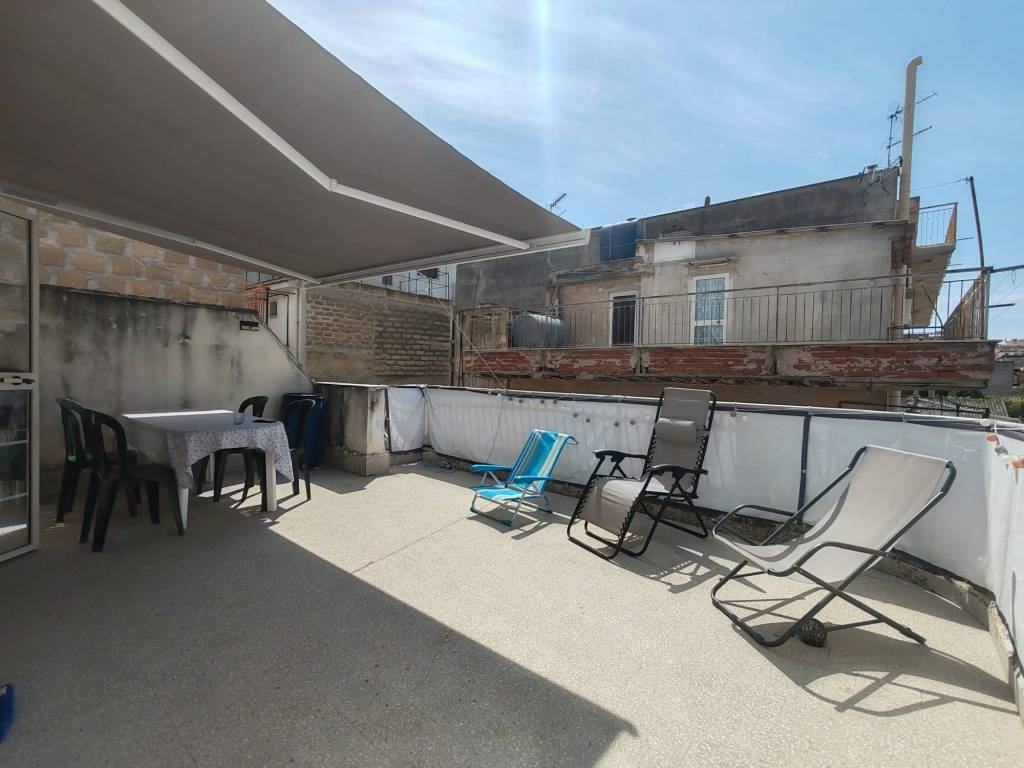 intera palazzina in vendita a Bagheria