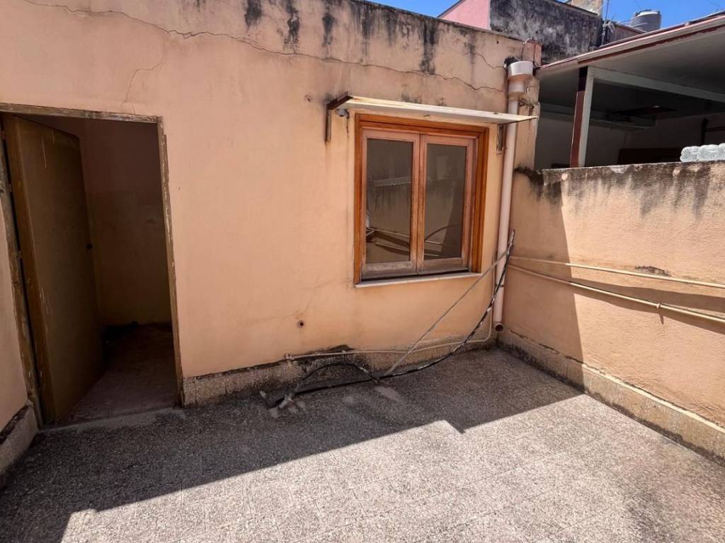 intera palazzina in vendita a Bagheria in zona Centro Città
