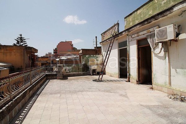 locale di sgombero in vendita a Bagheria