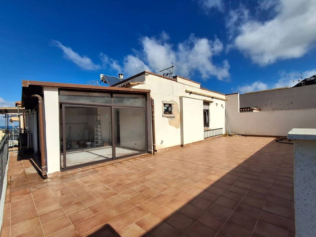 appartamento in vendita a Bagheria in zona Aspra