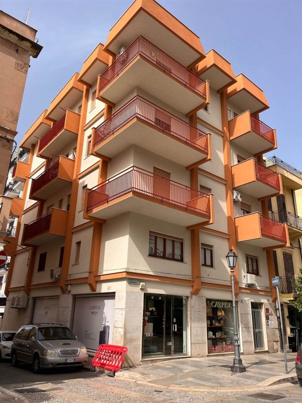 appartamento in vendita a Bagheria in zona Centro Città